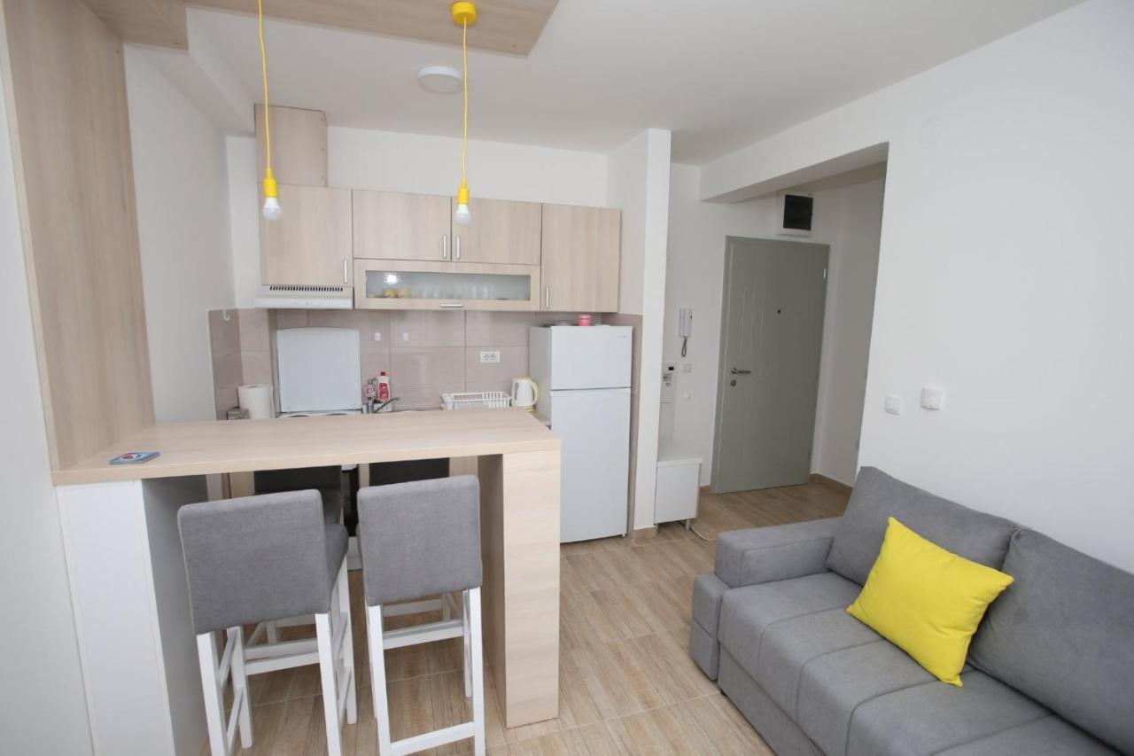 Fast Sleep & Go 3 Apartment Paracin Luaran gambar